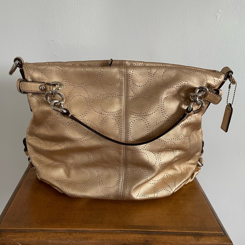 Gold Designer Women's Bag - Picture 8 of 15